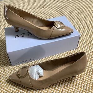 Aerosoles Women's Tan Pumps